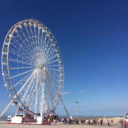 In With Stunning Sea View, Cleaning Included Nieuwpoort